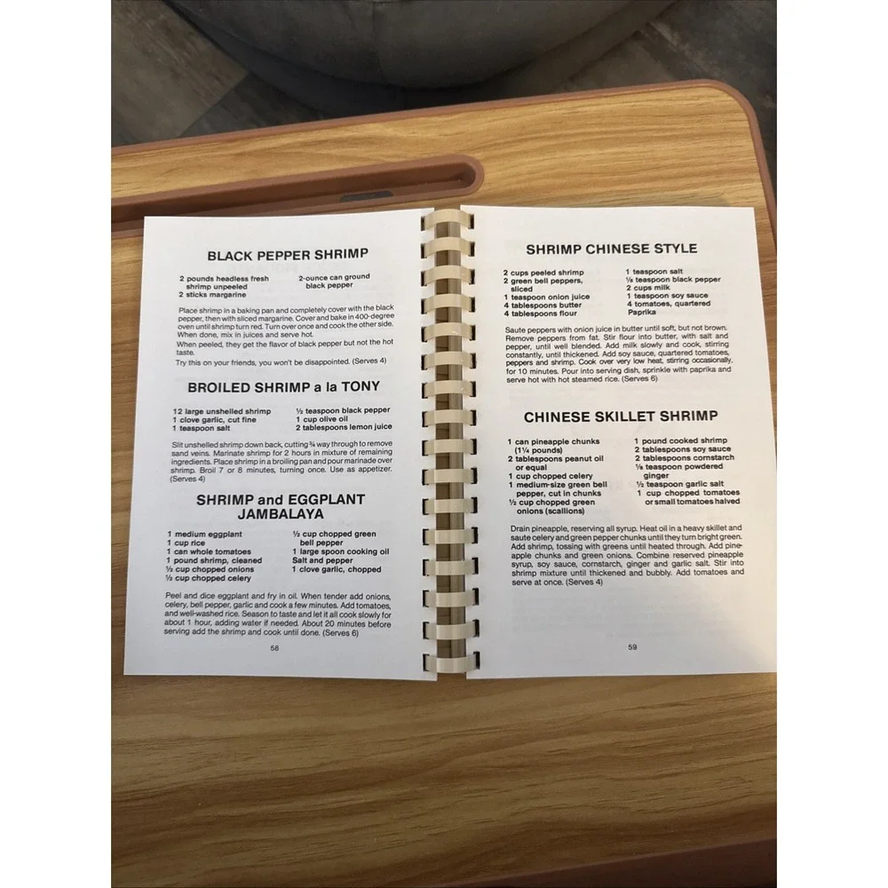 Vtg Set Of 2 Louisiana Cookbooks Cotton Country & Cajun Country Seafood
